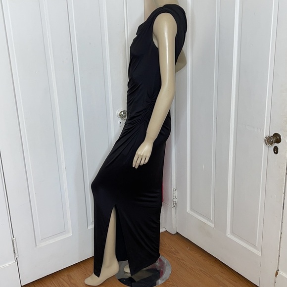 A Pean in the Pod Black Maternity Dress - Picture 4 of 9
